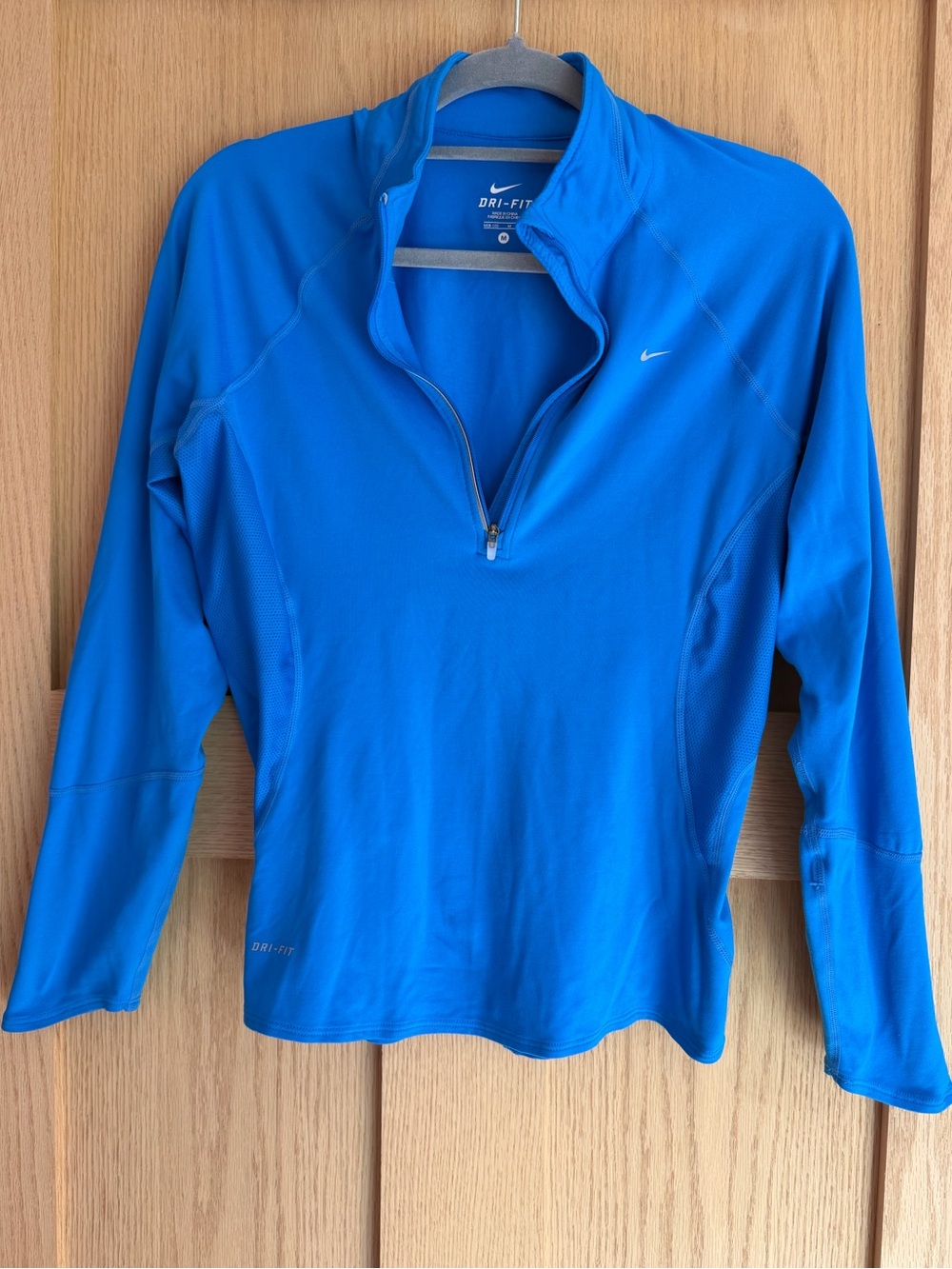 Nike Women’s Bright Blue Dri-FIT Quarter-Zip Pullover
